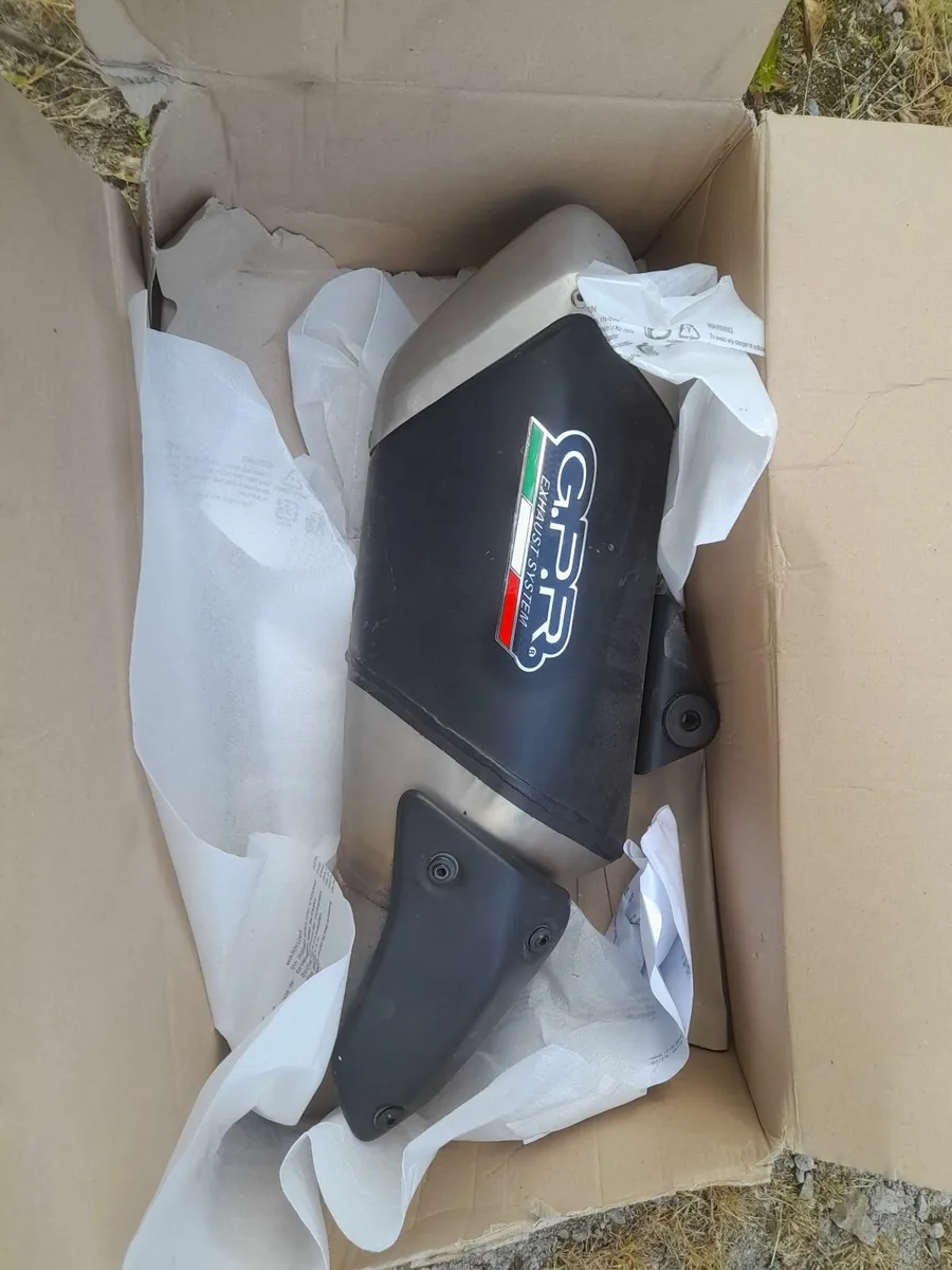 2015 Ducati hyperstrada 821 - Image 3