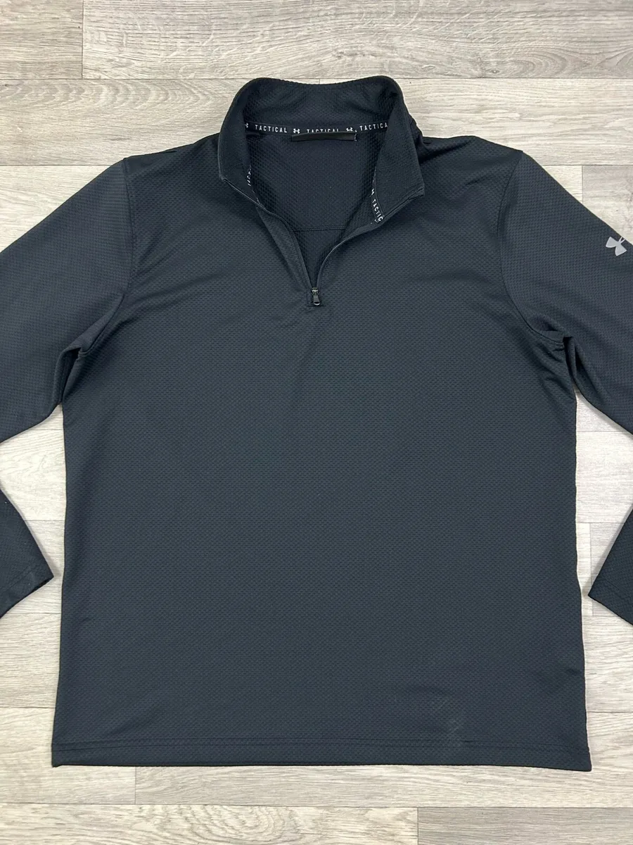 Under Armour Tactical Golf Half Zip Jumper Large - Image 2