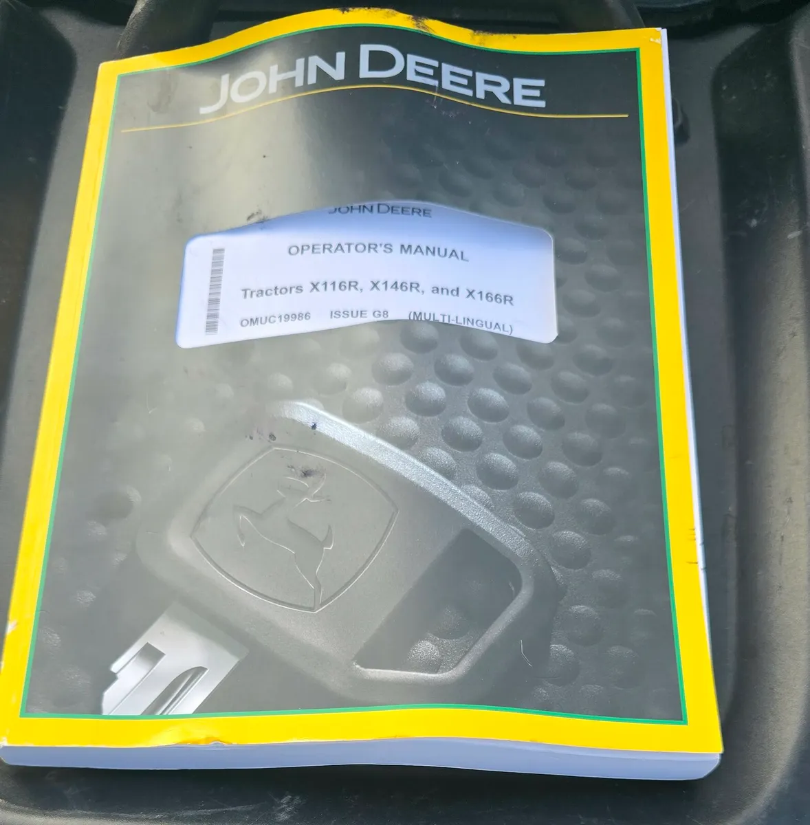 John Deere X166R LOW HOURS - Image 2