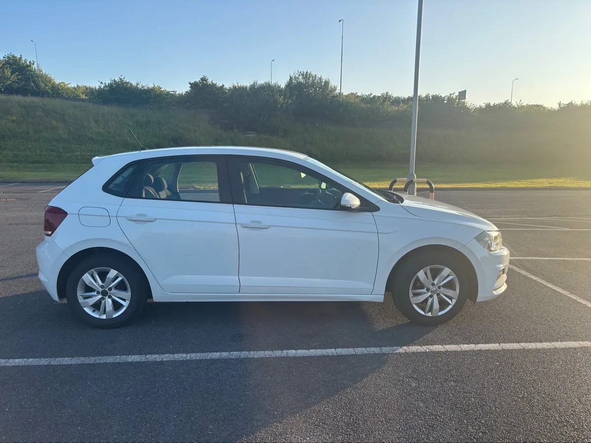 Volkswagen Polo 2019 - Image 3