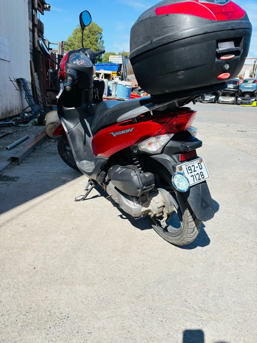 Honda vision 50cc - Image 3