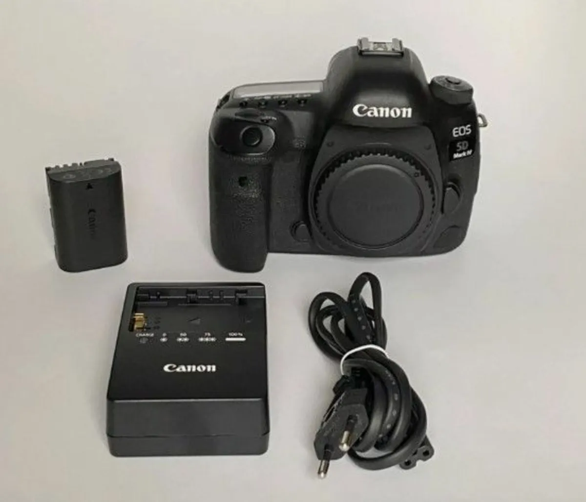 Canon EOS 5D Mark IV 30.4MP Digital Camera - Black - Image 3