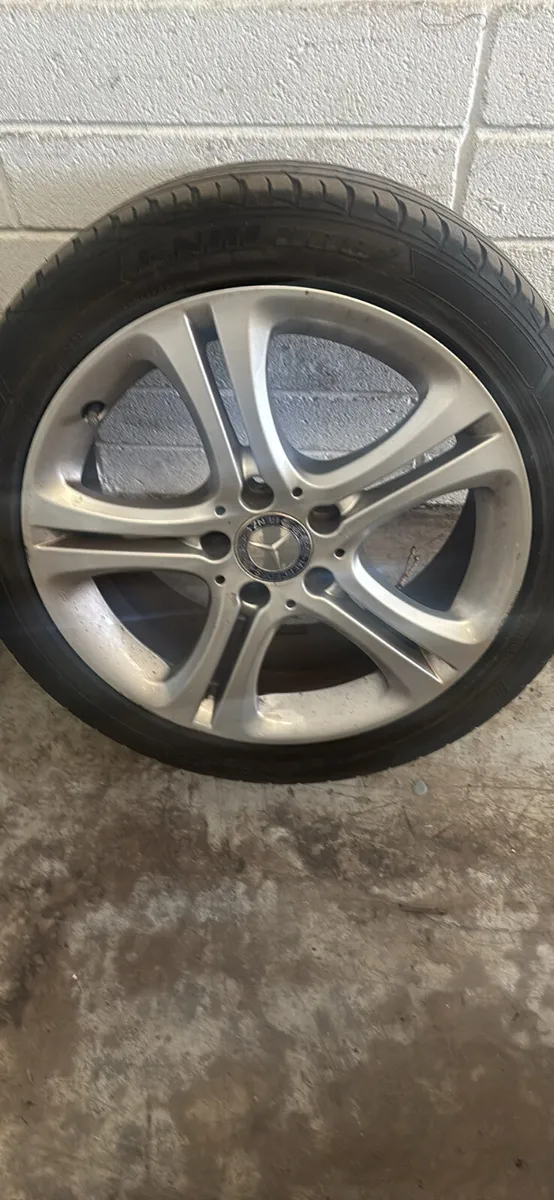 17” Mercedes Alloys - Image 1