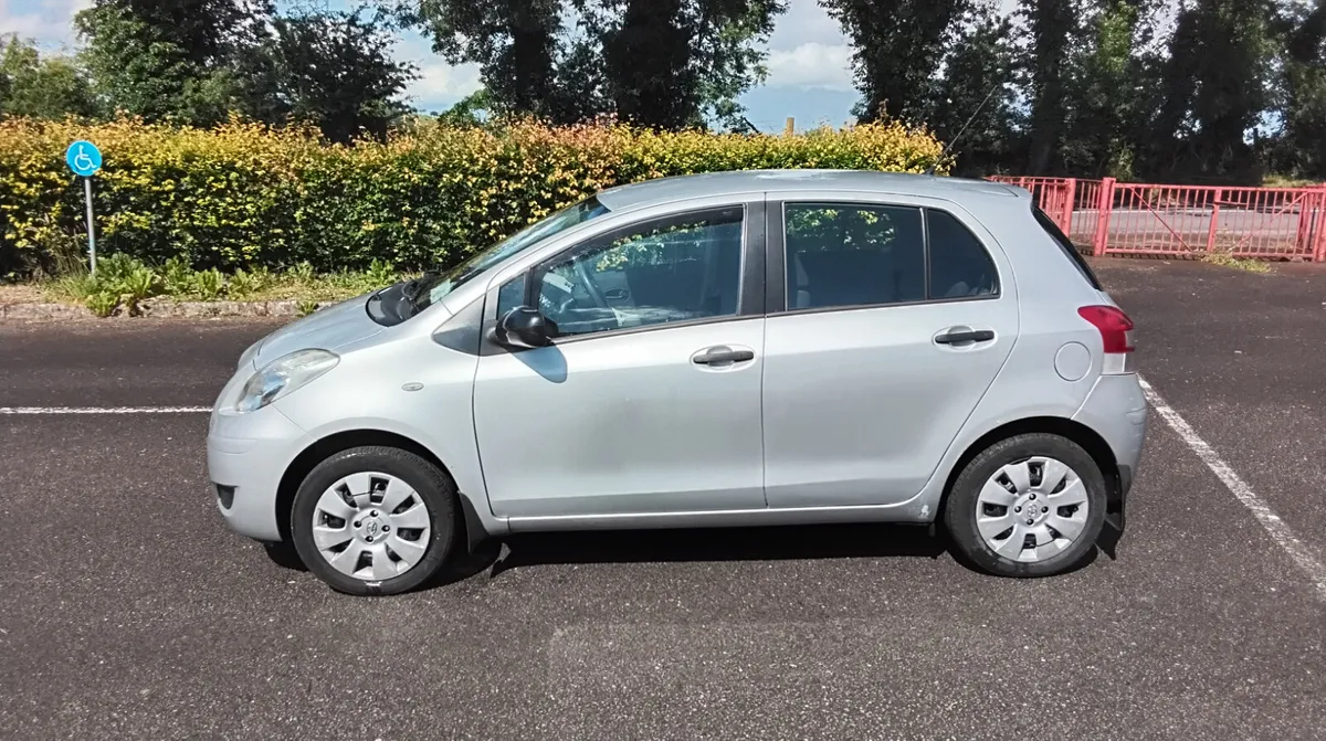 TOYOTA YARIS 1.0L PETROL  TERRA - Image 2
