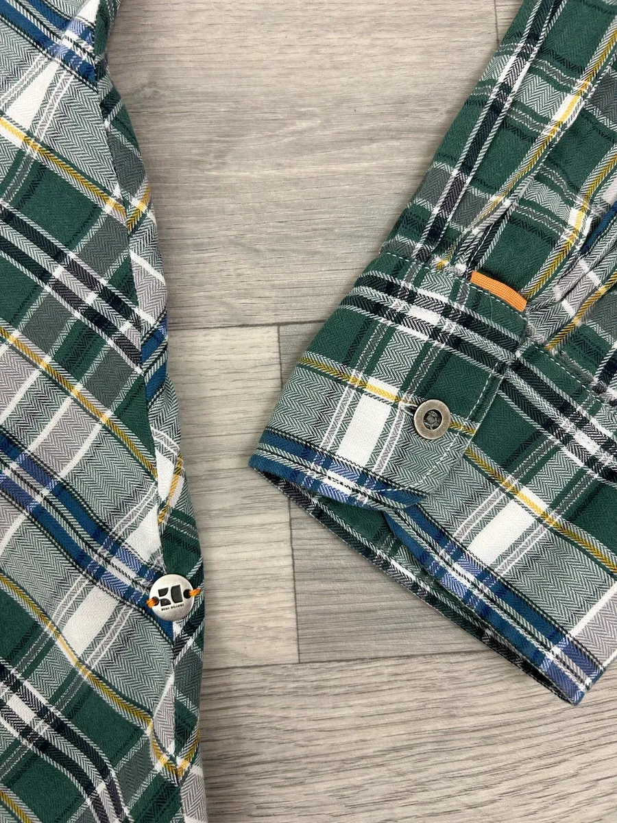 Hugo Boss Check Shirt Mens XL - Image 3