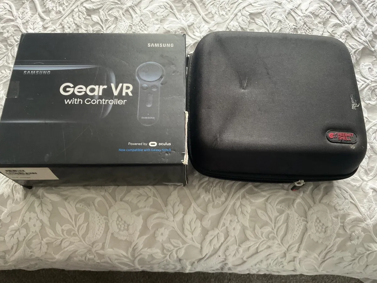 SAMSUNG VR GEAR VISOR GOGGLES