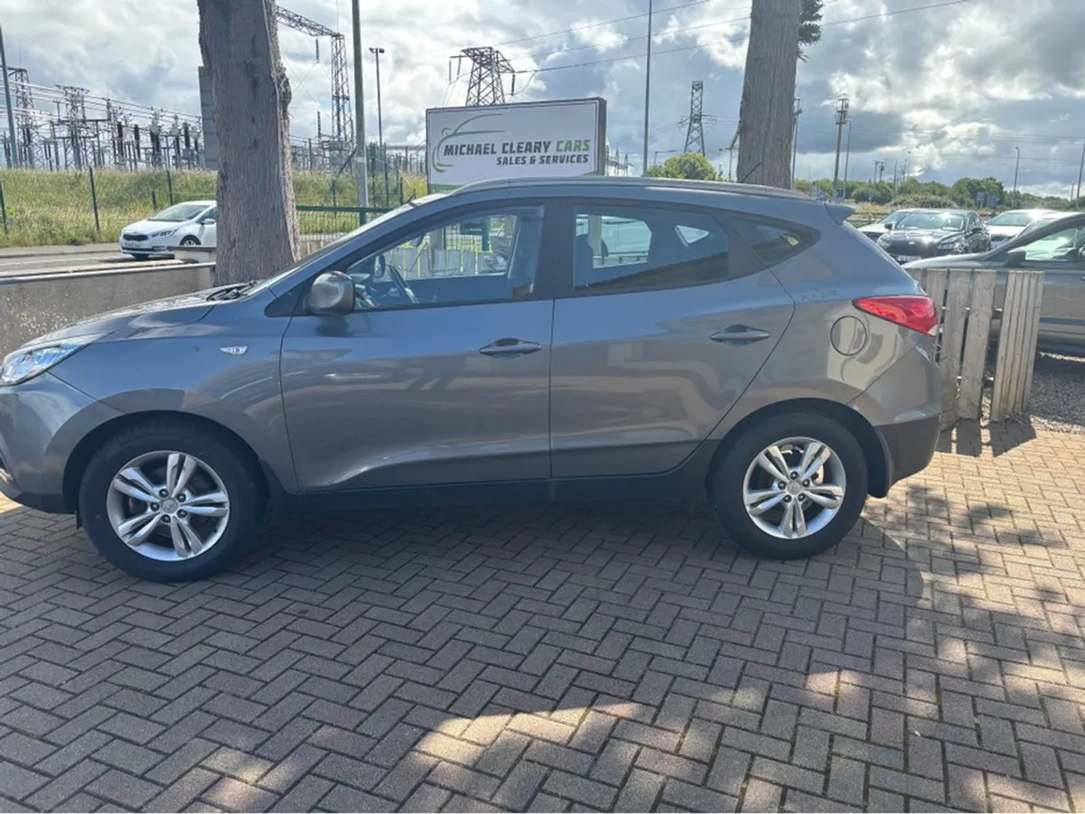 Hyundai ix35 1.7 5DR Comfort 4DR - Image 2