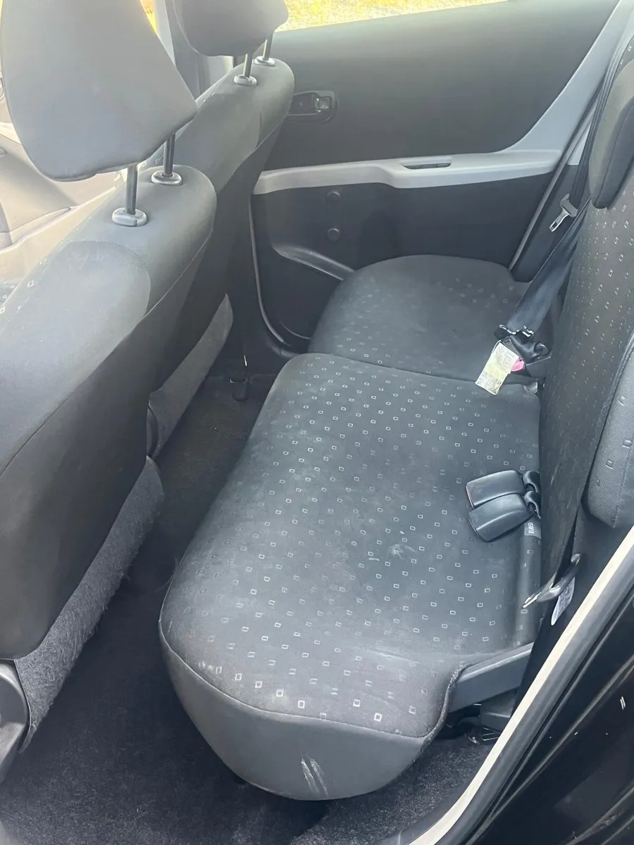 Toyota Yaris 2007 - Image 4