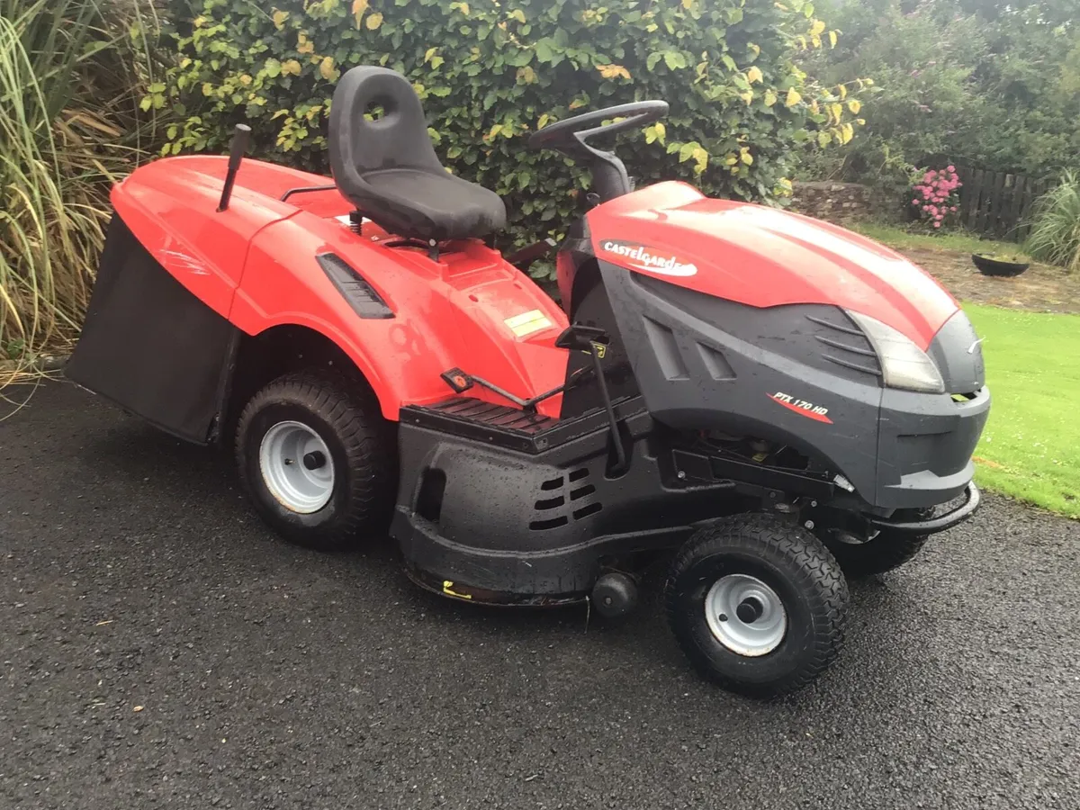 Castlegarden hydro 16/5HP ride on lawnmower - Image 1