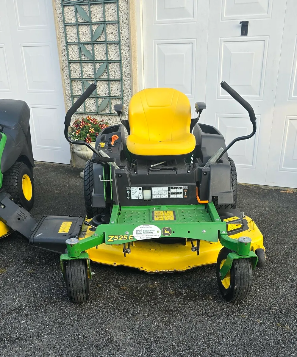John Deere 48 Zero Turn - Image 2