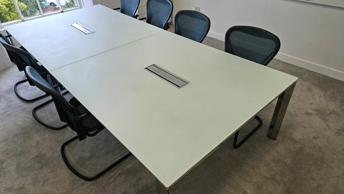 Board Room Table and Chairs - Image 4