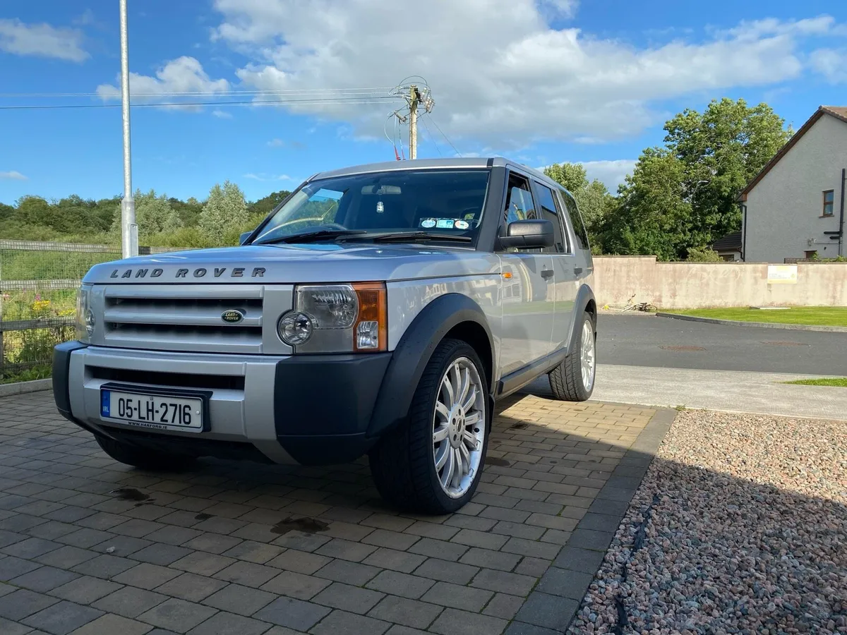 Landrover Discovery 3 - Image 2