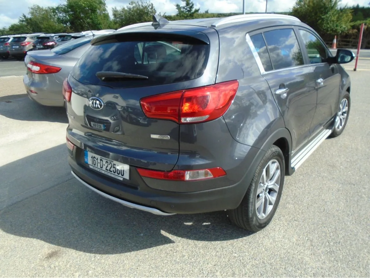 Kia Sportage Platinum SE 4DR - Image 4