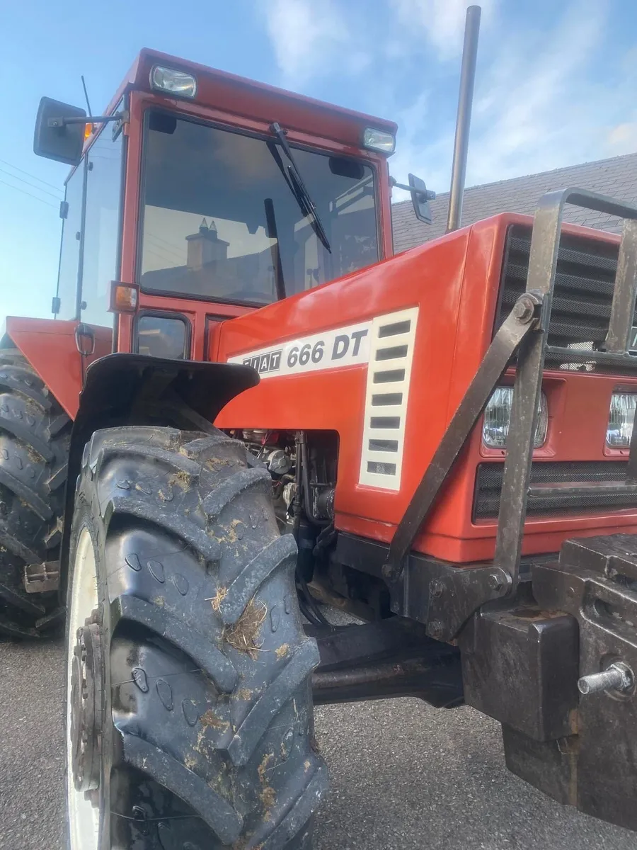 Fair 666DT Tractor - Image 1