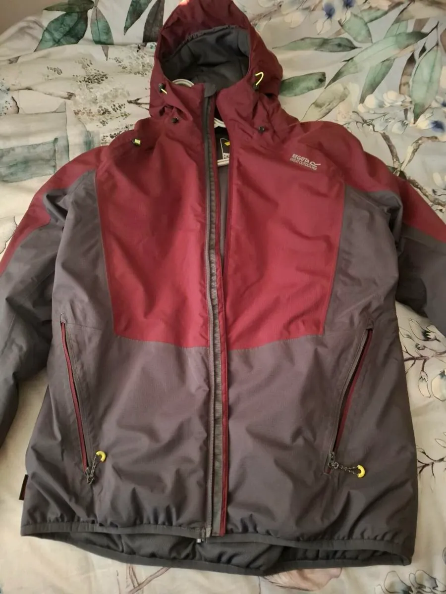 Regatta (Jacket) - Image 1