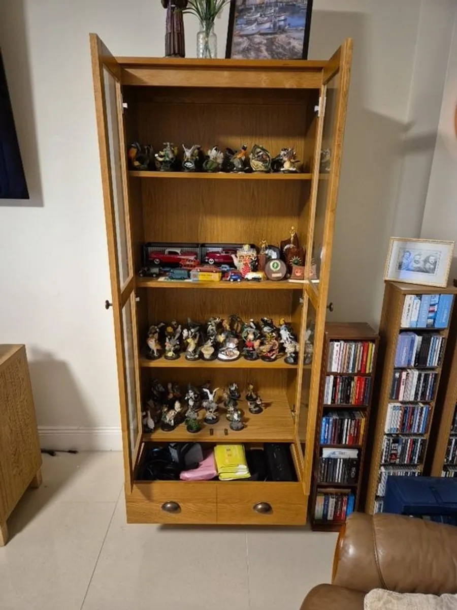 Display Cabinet - Image 2