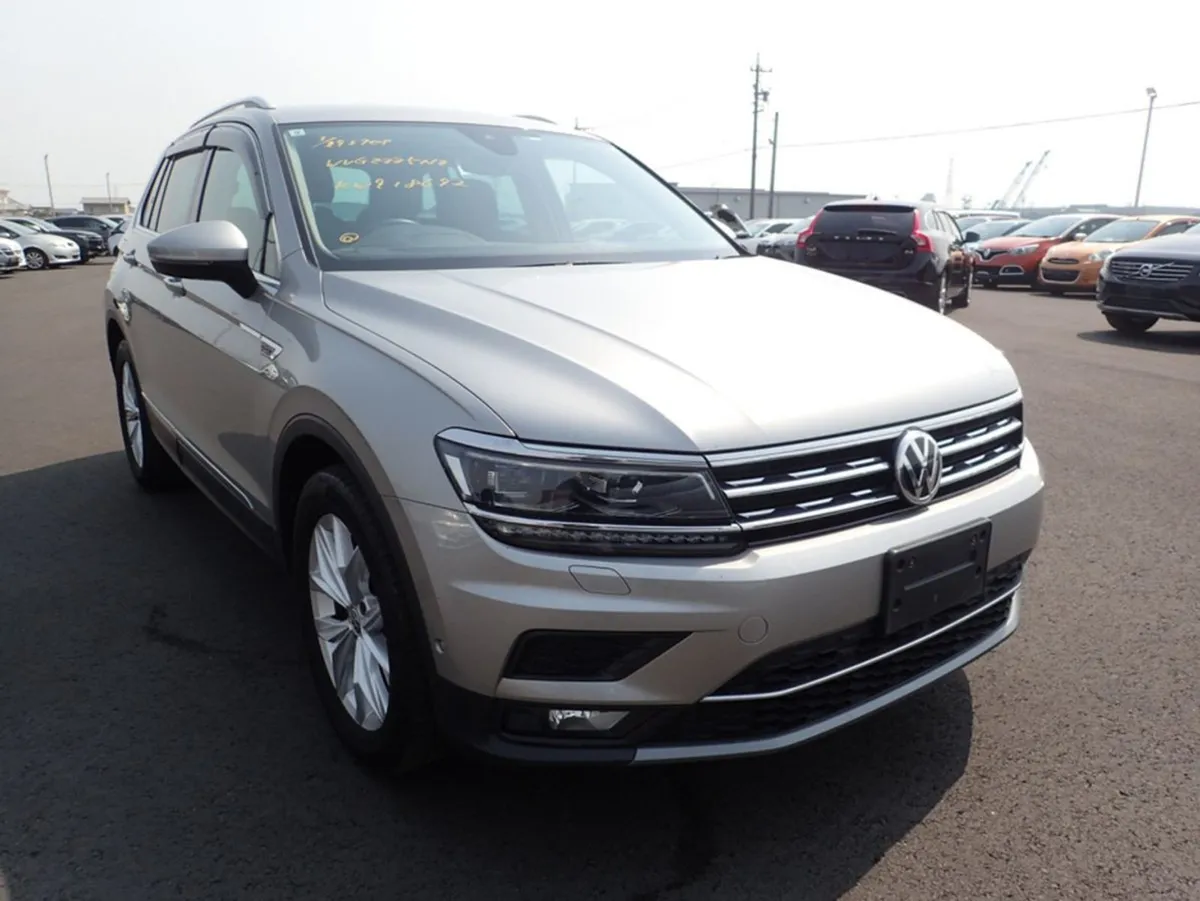 Volkswagen Tiguan 2.0 TDI 4motion Highline Plus A - Image 2