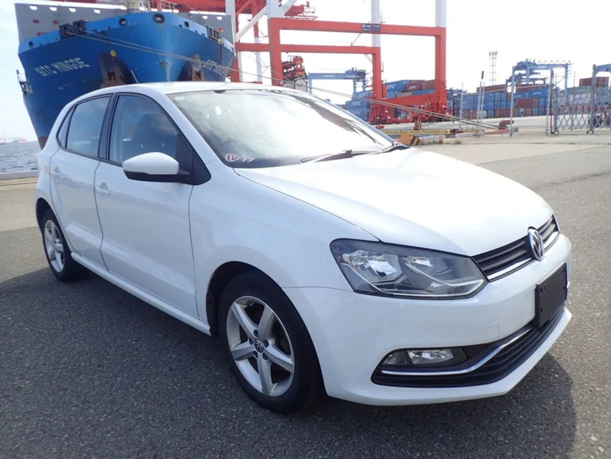 Volkswagen Polo 1.2 TSI Comfortline Plus Petrol A - Image 2