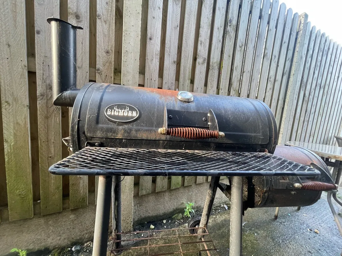 Smoker BBQ - Image 1