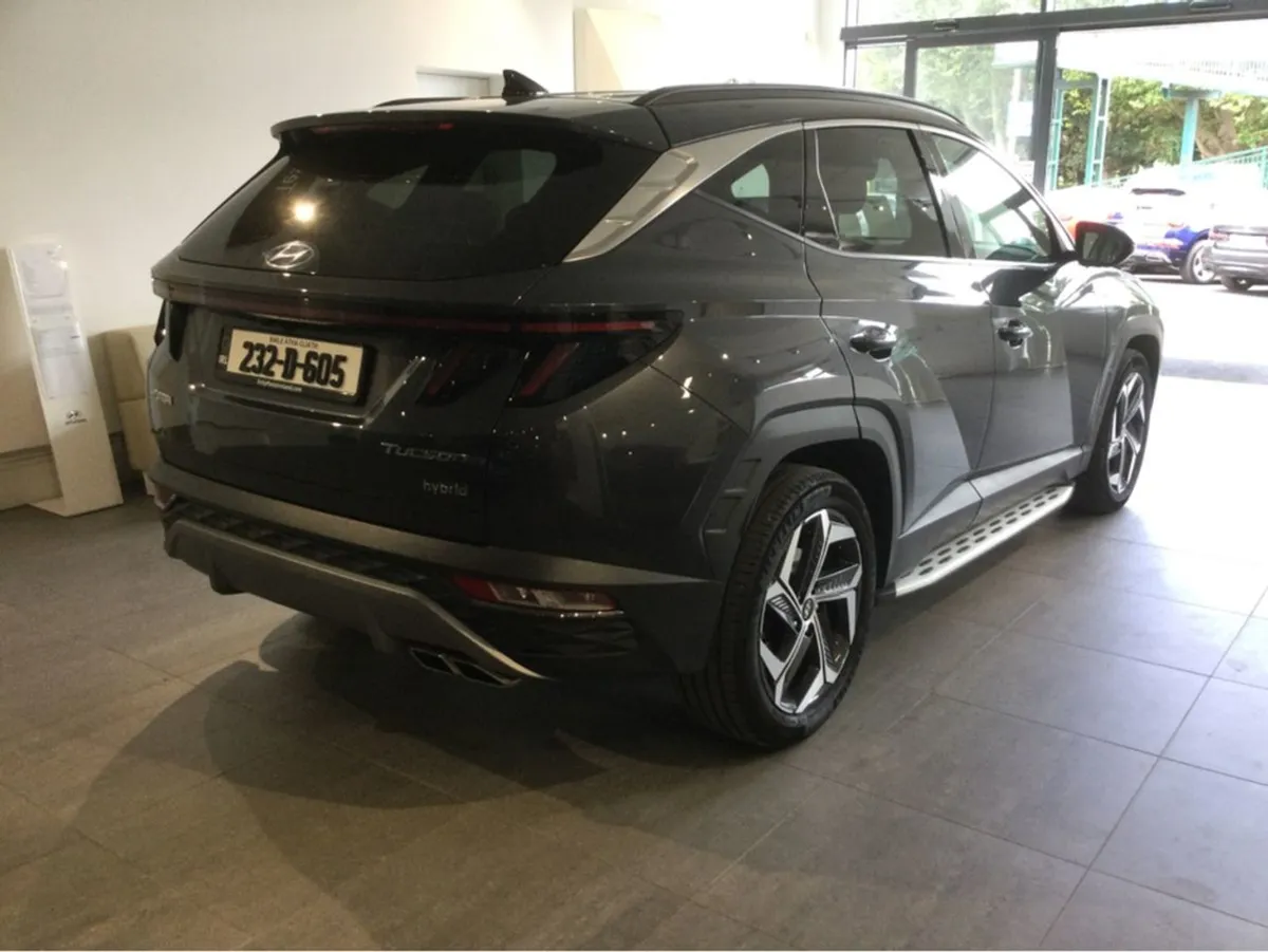 Hyundai Tucson Ix35 Executive Plus HEV PTG - Side - Image 2