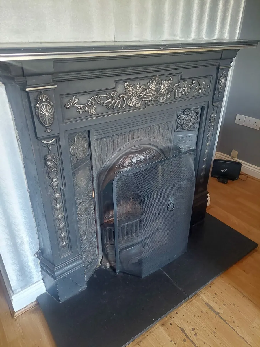 Mantlepiece for sale - Image 2