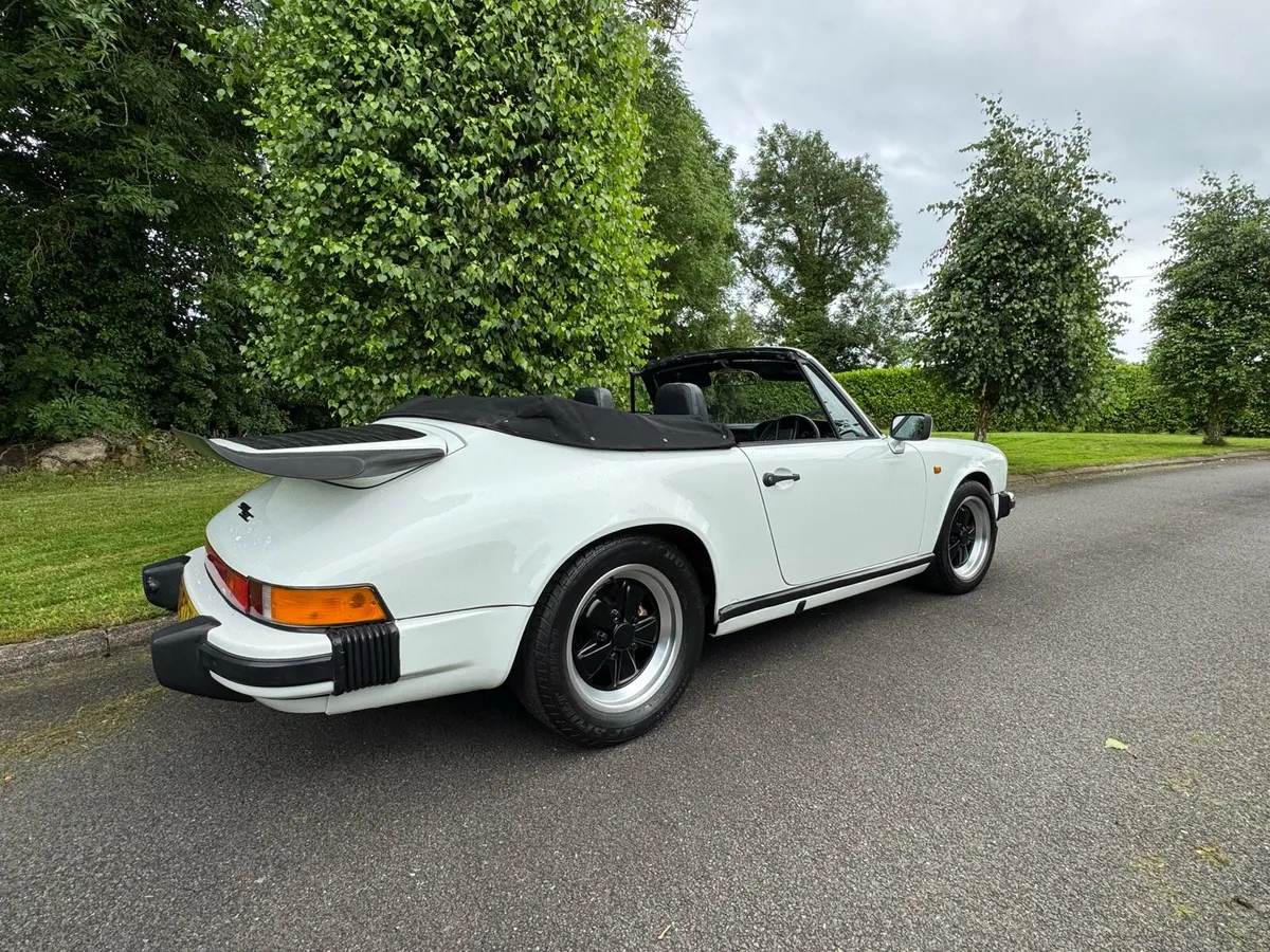 Porsche 911 3.0 Super Carrera Uk Sport - Image 3