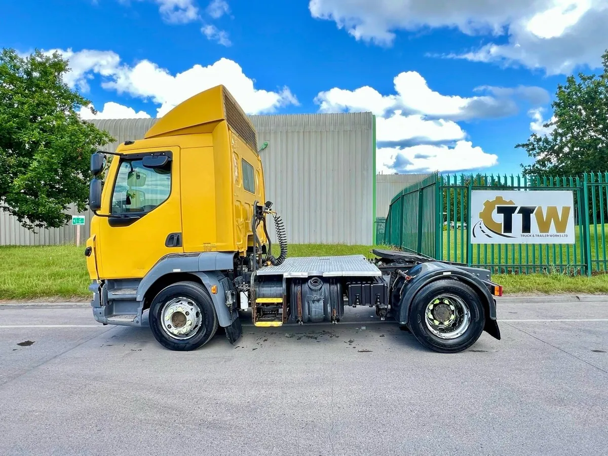 DAF - Ideal Yard Shunter - Image 3