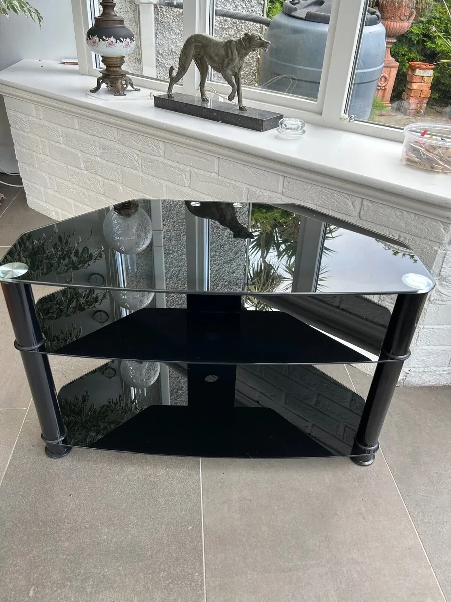 TV stand - Image 4