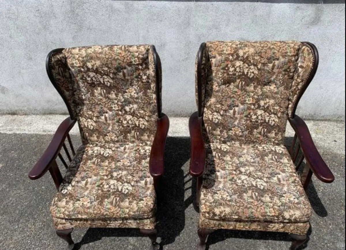 Fireside armchairs and 2 seater - Image 2