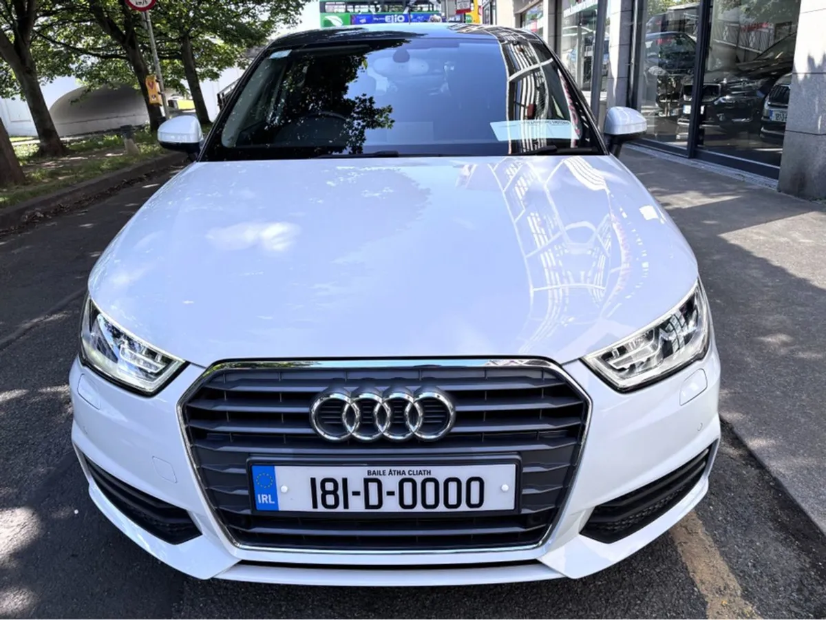 Audi A1 1.0 Tfsi Auto Sportback - Image 3