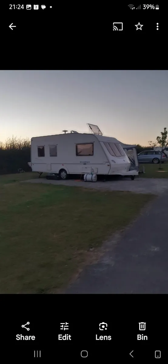 Caravan - Image 1