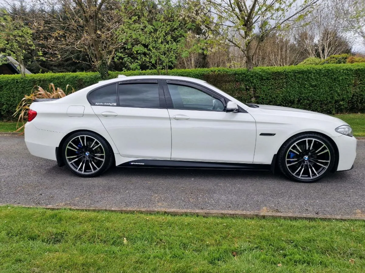 161 F10 5 series BMW - Image 4