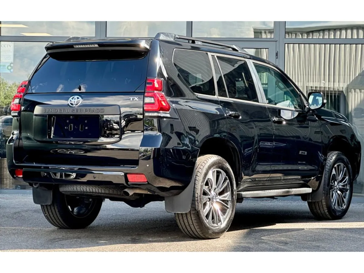 Toyota Landcruiser Prado  TX  7 Seater  Sunroof - Image 4