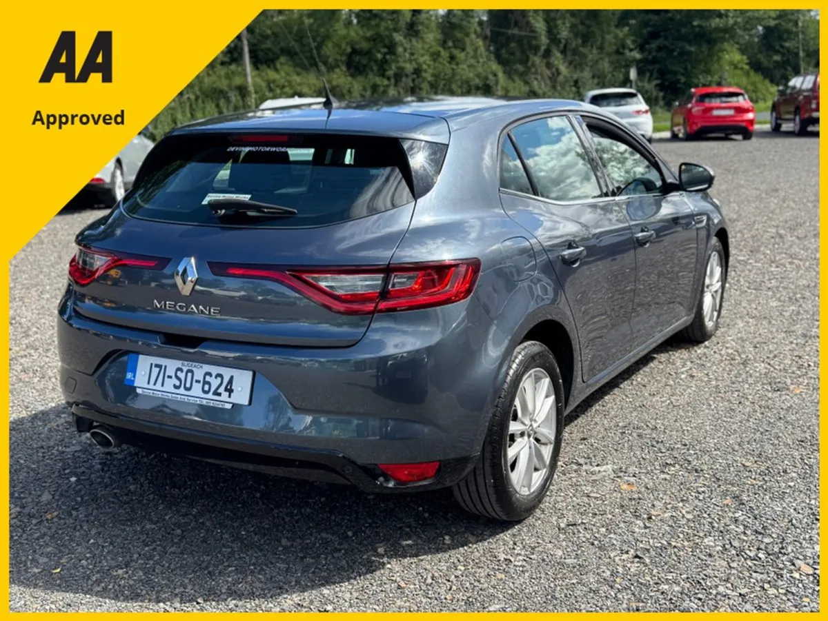 Renault Megane Dynamique NAV DCI 110 - Image 4