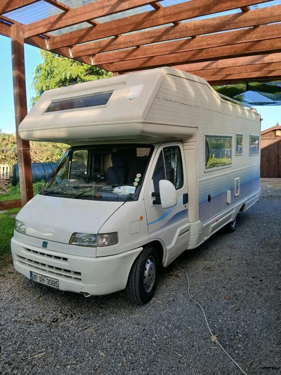 Campervan 6 berth - Image 1