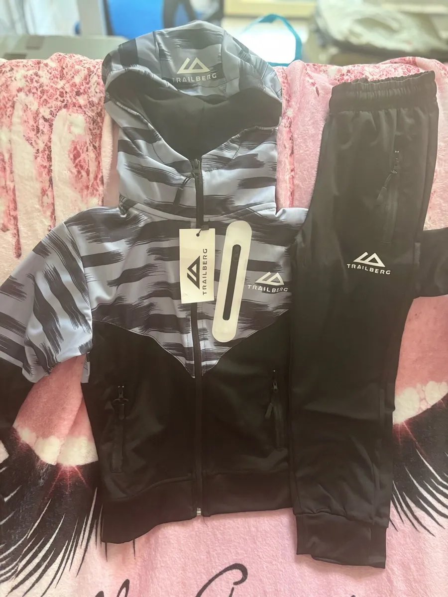 Trailberg tracksuit - Image 2