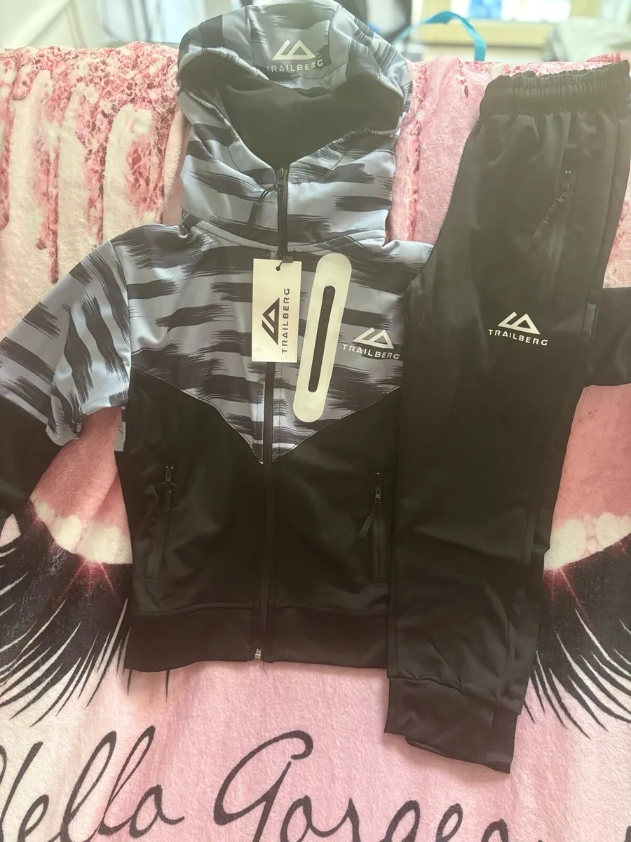 Trailberg tracksuit - Image 4