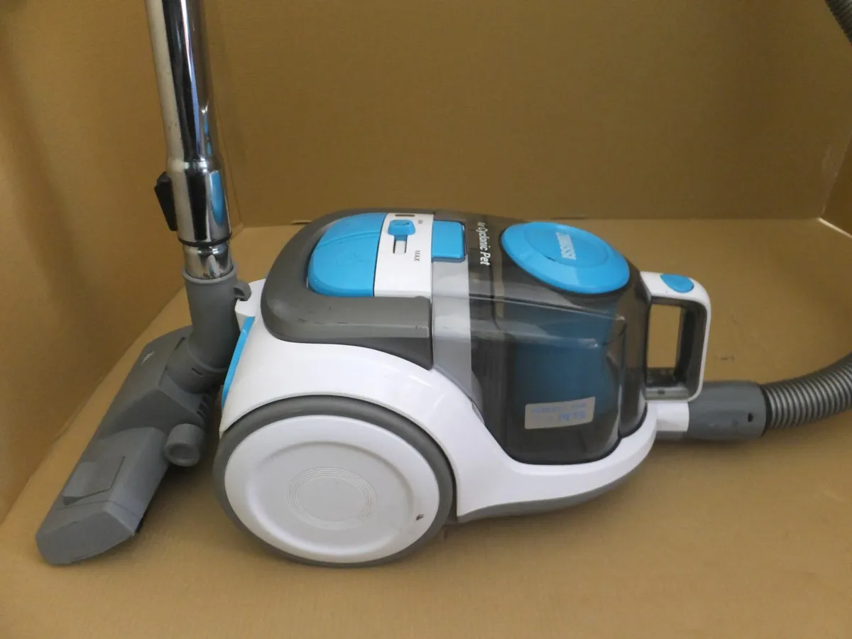 ZANUSSI vacuum cleaner - Image 4