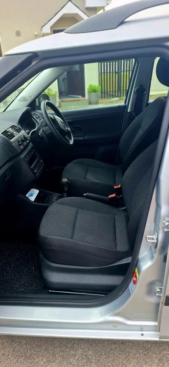 Skoda Fabia Estate - Image 2