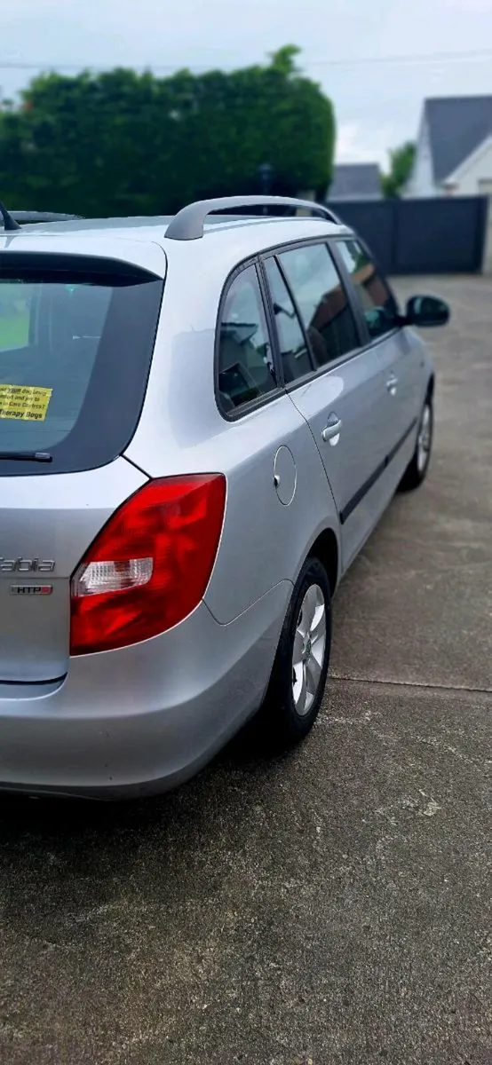 Skoda Fabia Estate - Image 4
