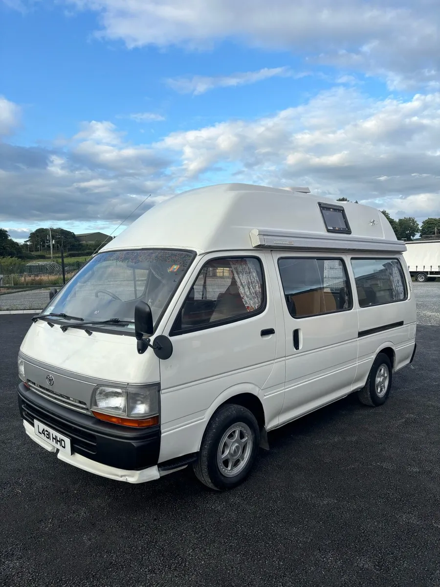 Toyota HIACE 3.0 TDI 4 berth only €200 VRT - Image 1