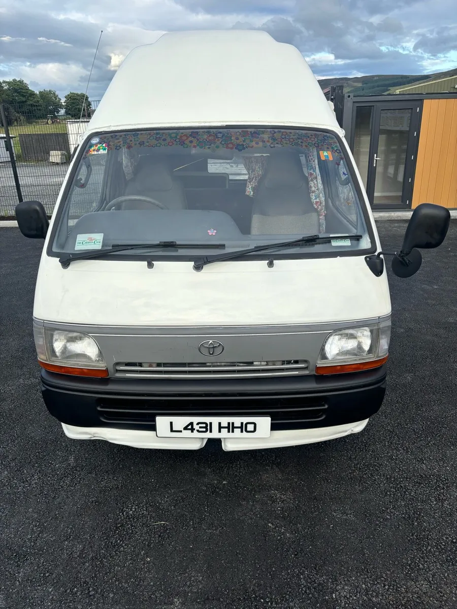 Toyota HIACE 3.0 TDI 4 berth only €200 VRT - Image 2