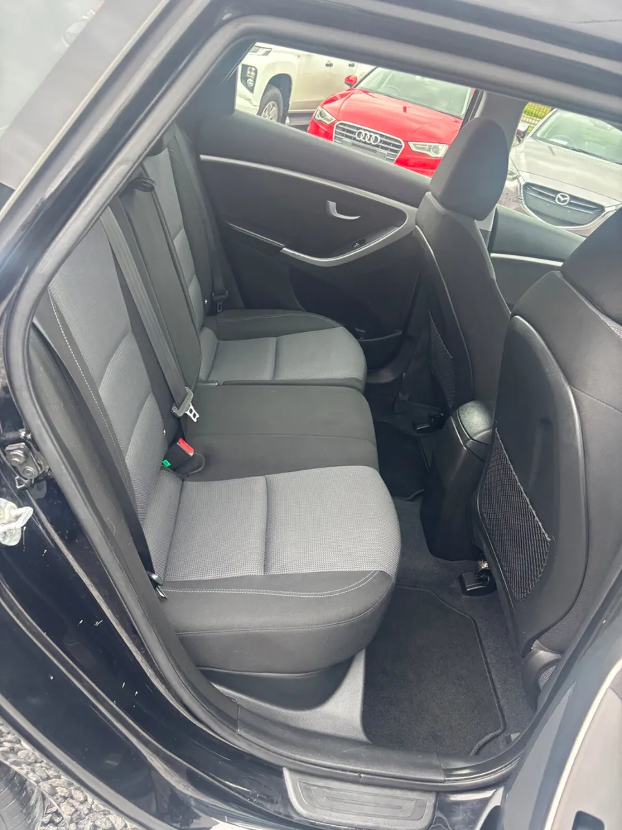 Hyundai i30 - Image 4