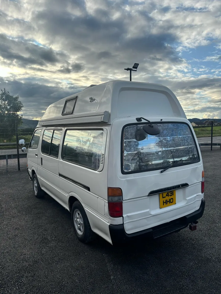 Toyota HIACE 3.0 TDI 4 berth only €200 VRT - Image 4