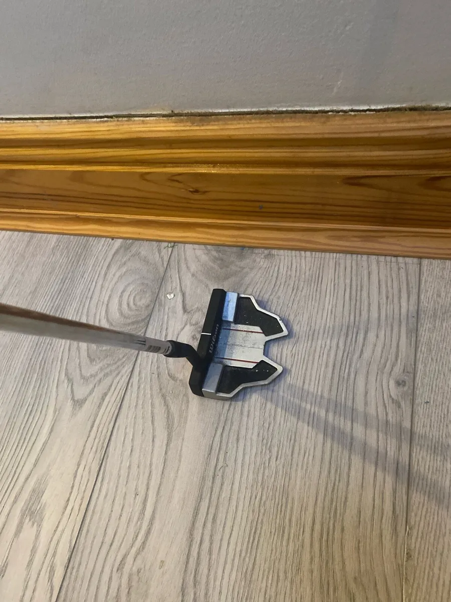 Right handed putter - Image 2