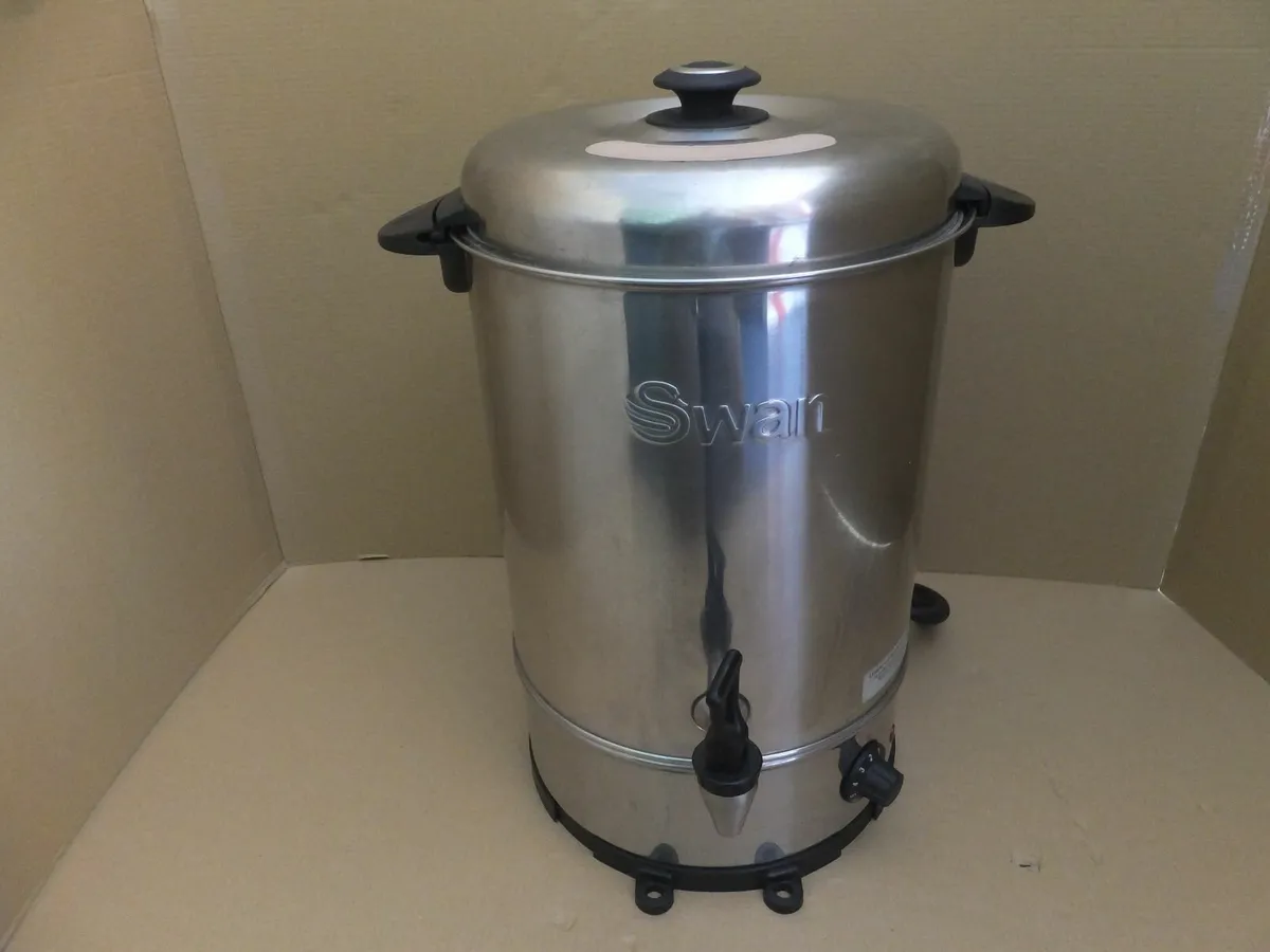SWAN water boiler - Image 1