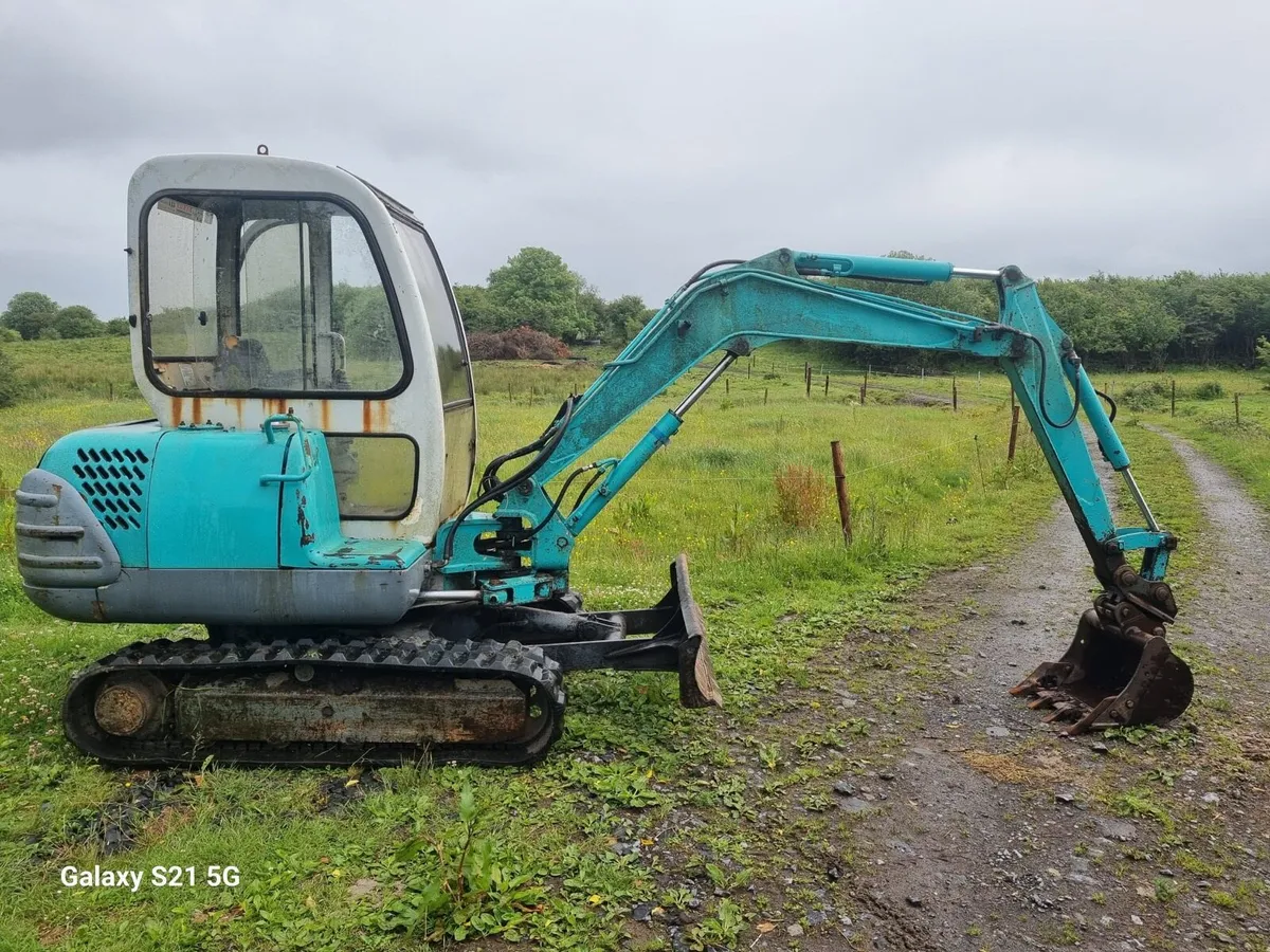 3T Kobelco Digger - Image 2