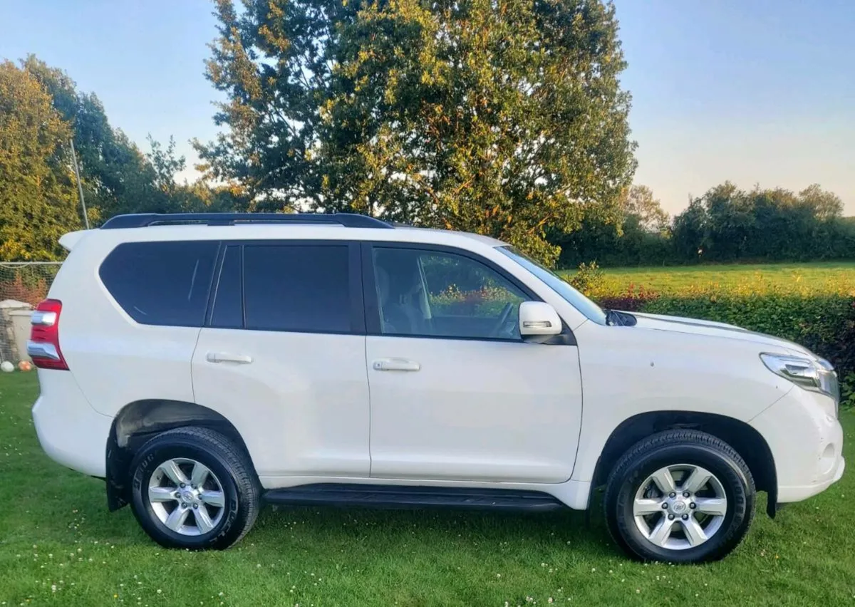 Toyota landcruiser - Image 3