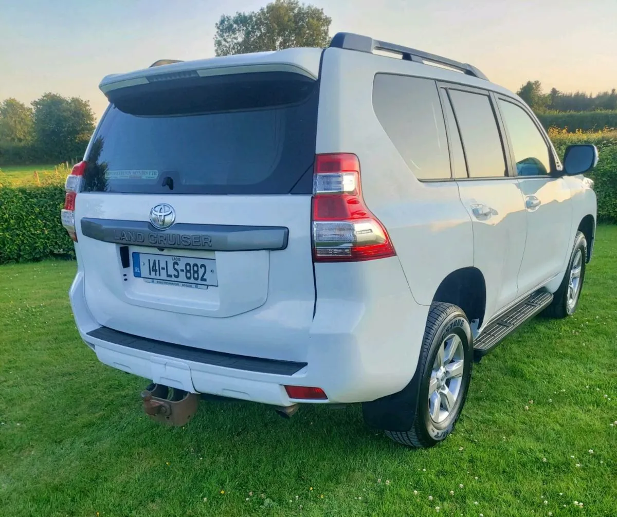 Toyota landcruiser - Image 4