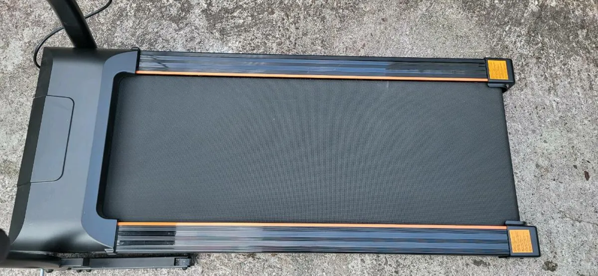 Treadmill.  Brand new condition. - Image 4